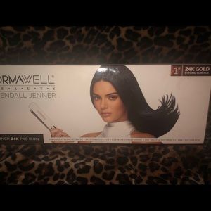 24k formawell straightener Kendall Jenner